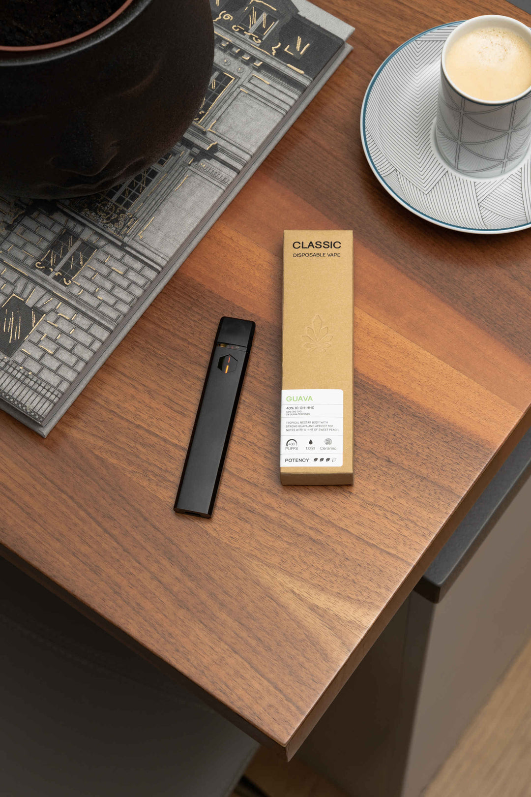 Nine Realms CLASSIC Vape Guava n Table